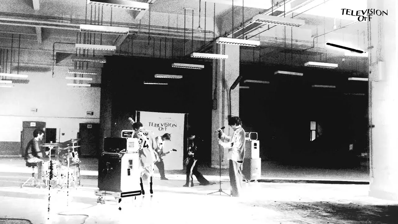 จะให้ไปรักใครได้อีก