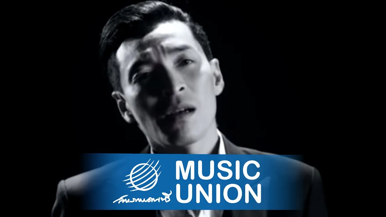 อย่างน้อย