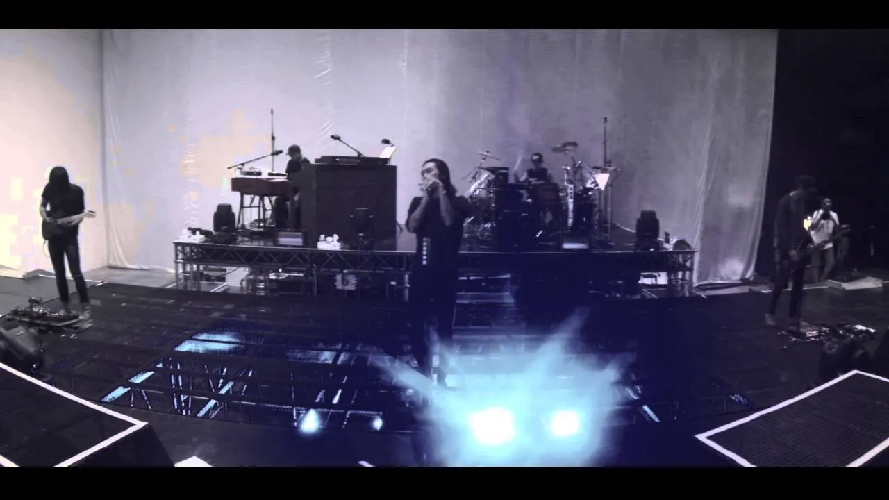 ครึ่งหลับครึ่งตื่น