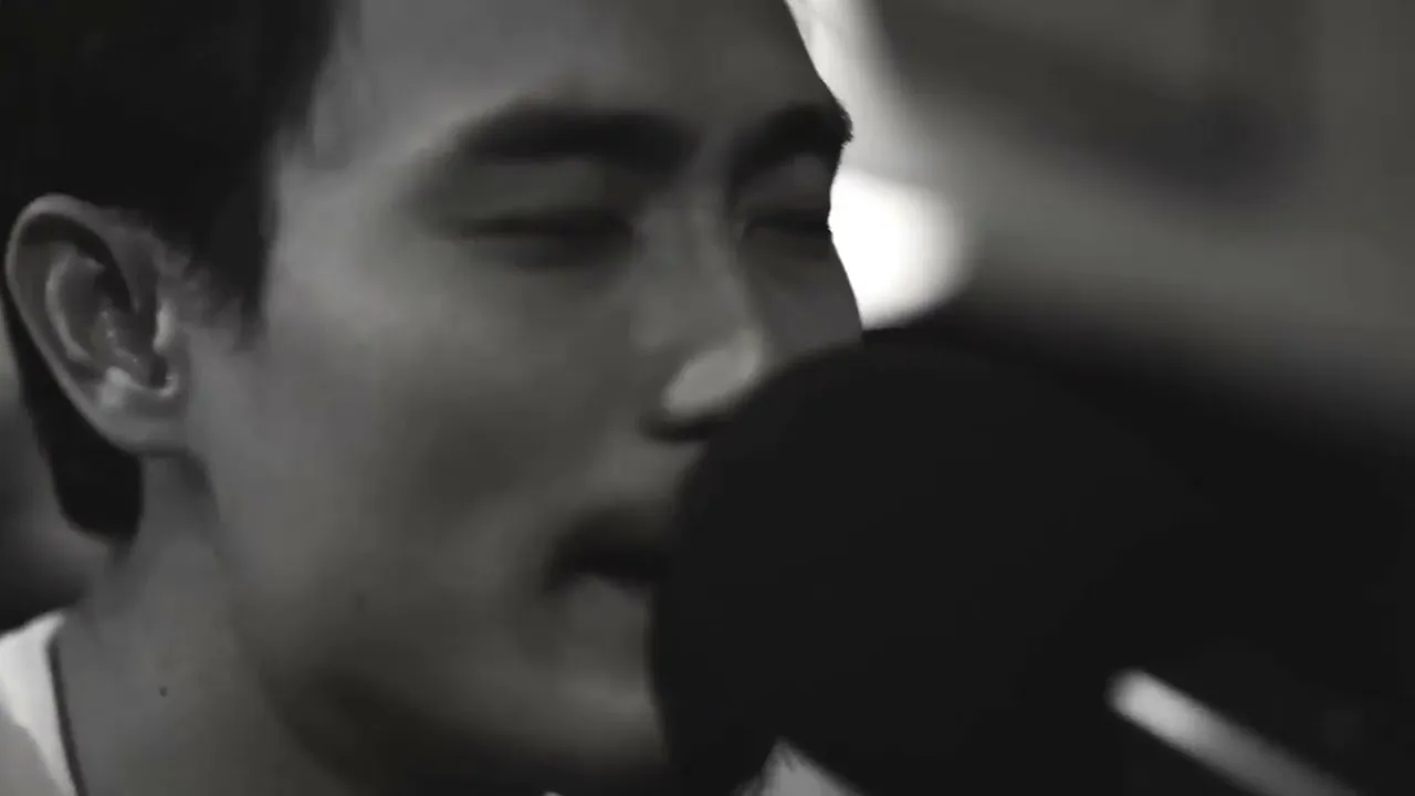 ความรัก ตู้ปลา กับสุราหนึ่งป้าน