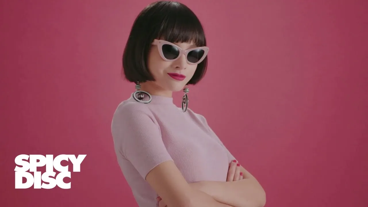 เป็นประจำ (Shark Week)