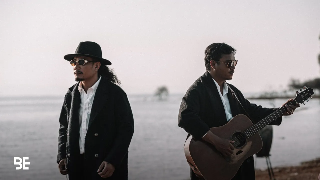 พลิกลิ้น