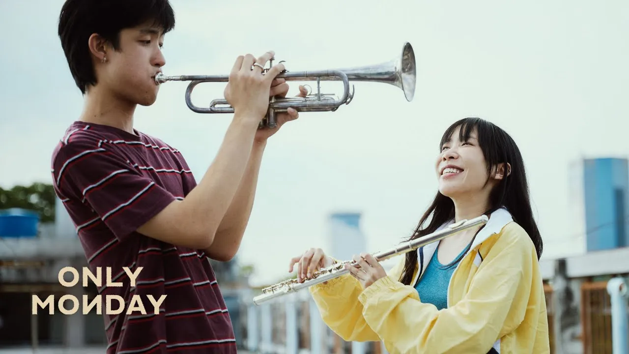 ซ่อนเธอไว้ในเพลง