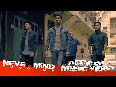 ใกล้เกินไป