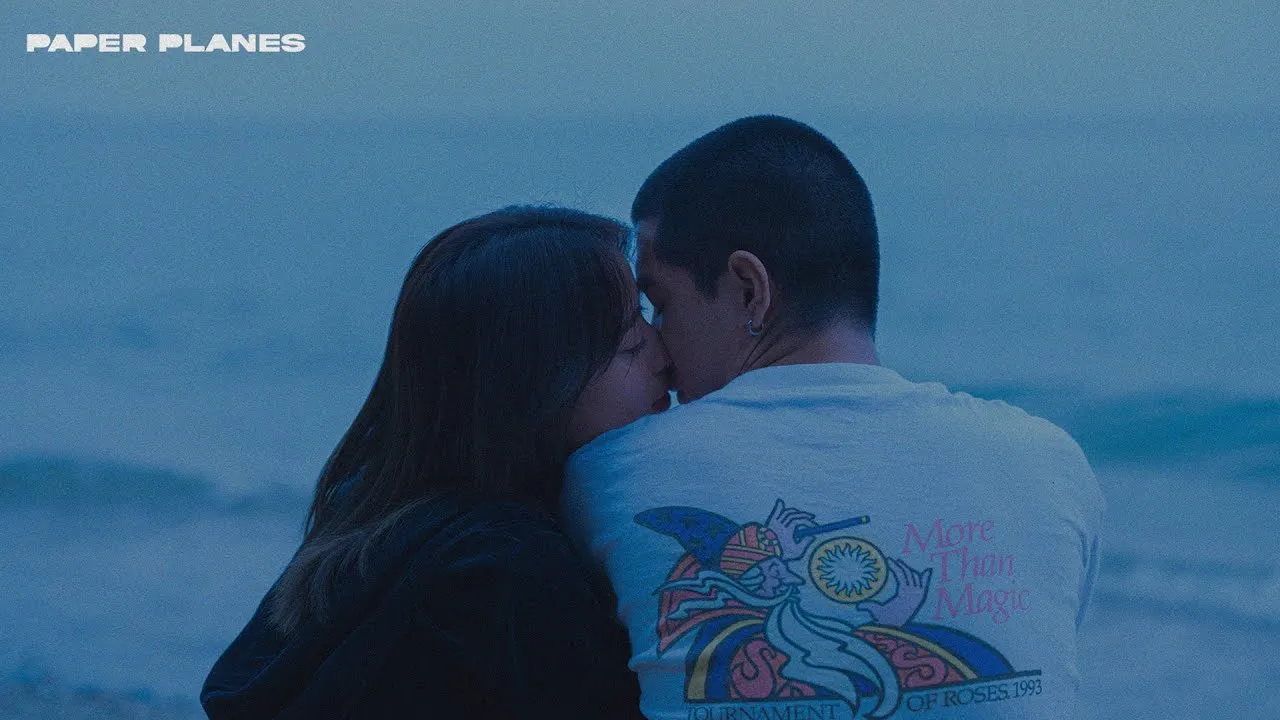 กลับมาเพื่อบอกลา (JUST TO LET ME KNOW)