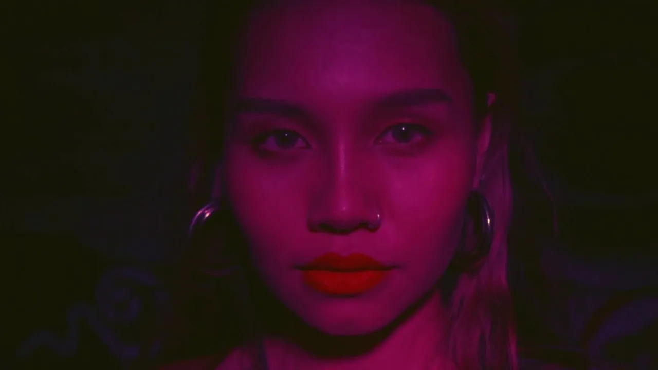 กระดังงาเกรียมไฟ